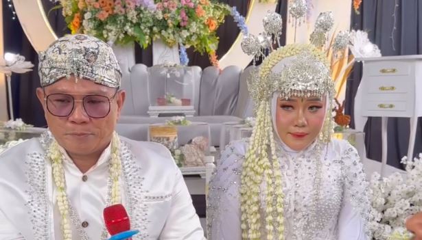 Nikah Lagi, 'Babang Tamvan' Beri Mahar 100 Gram untuk Dokter Cantik