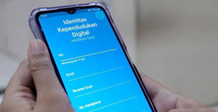 20.152 Warga Karawang Sudah Beralih Gunakan KTP Digital