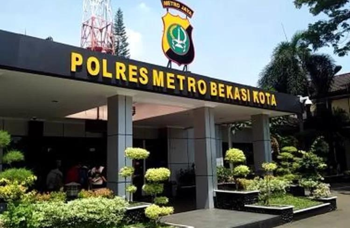Polres Metro Bekasi Luncurkan Program Bayar SIM dan SKCK dengan Sampah