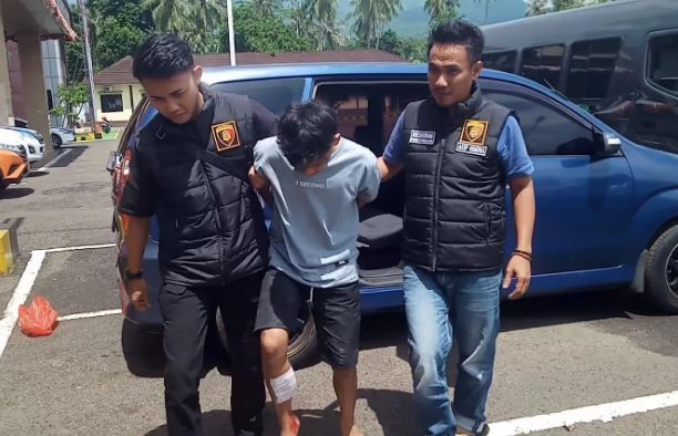 Sempat Melarikan Diri Pakai Angkutan Umum ke Bekasi, Pelajar Pelaku Pembunuhan Sadis di Pandeglang Ditembak