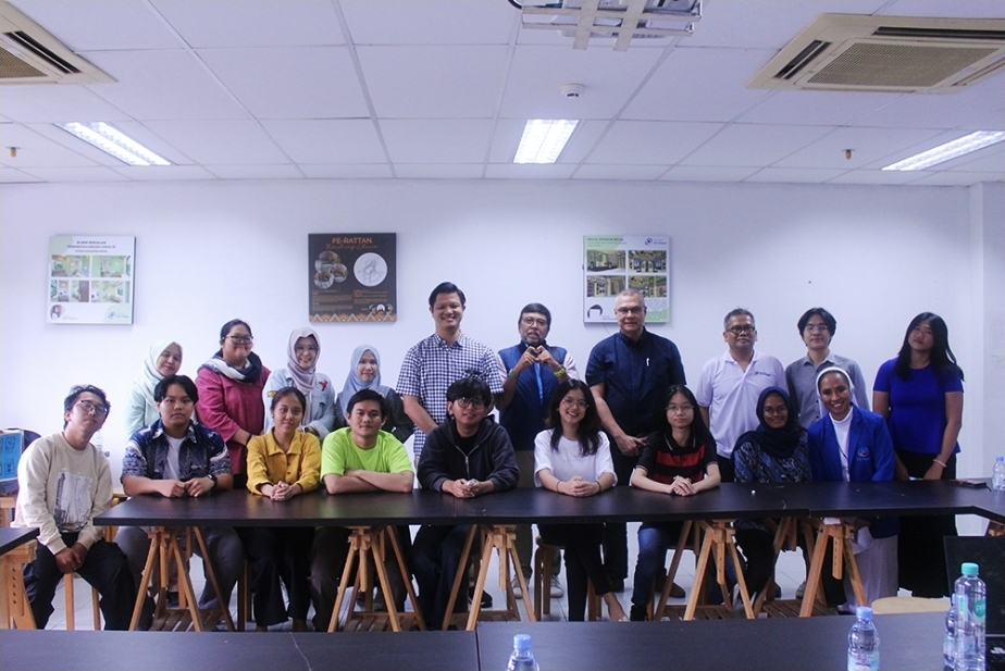 Universitas Esa Unggul Resmikan Komunitas Bahasa Isyarat FDIK: Komitmen Nyata Menuju Kampus Inklusif