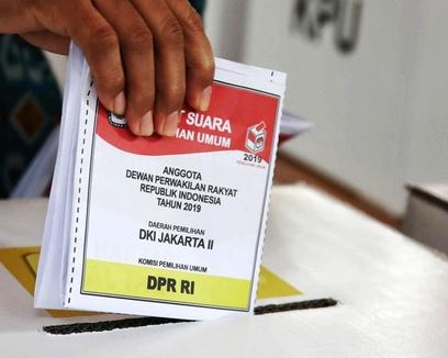 Cerita Petugas Lipat Suara Kabupaten Bekasi, Bersyukur Dapat Rezeki Tambahan di Sela-sela Moment Pemilu 2024