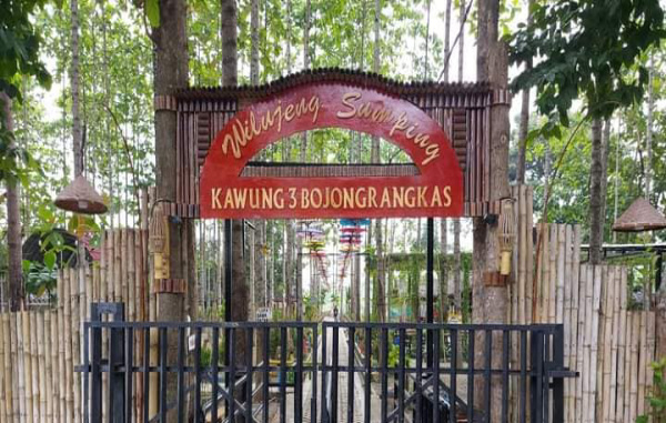 Kawung Tilu Bojong Rangkas Jadi Lokasi Kekinian di Perbatasan Karawang-Bekasi