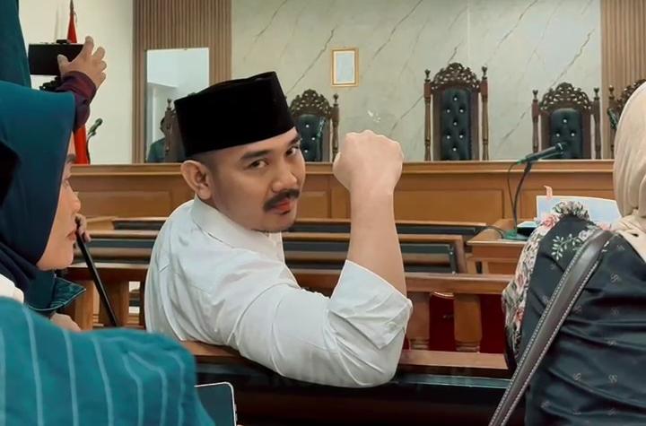 Sidang Perdana Bupati Bekasi Nonaktif Ade Kuswara-HM Kunang Digelar Besok
