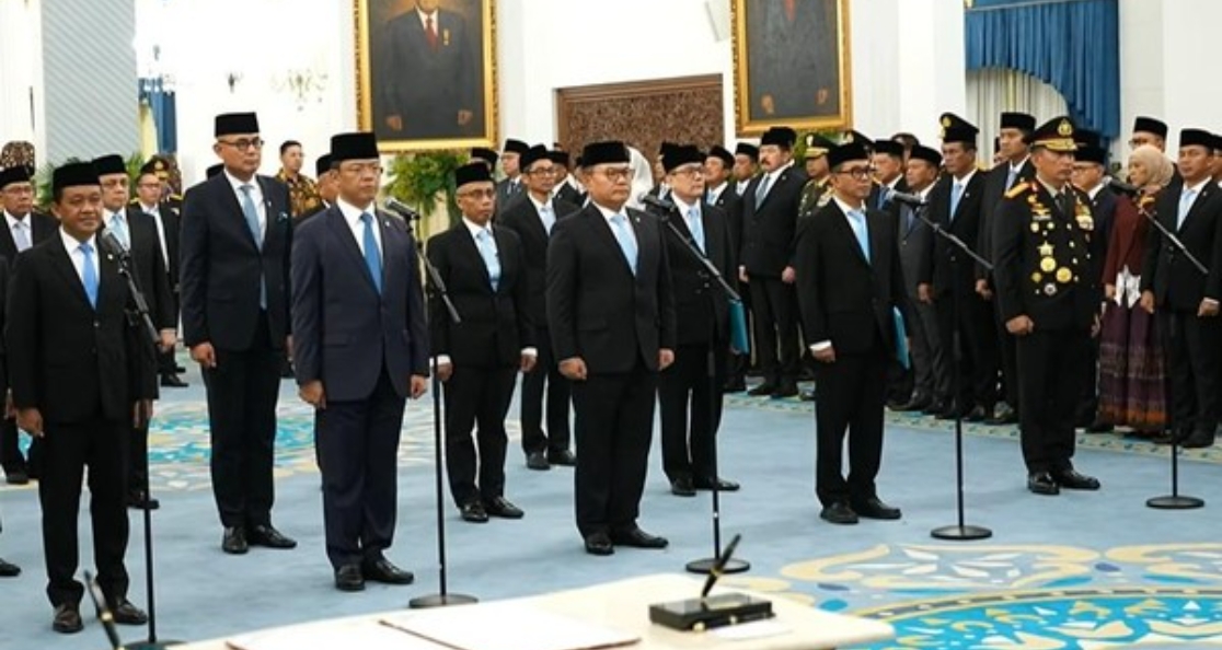 Prabowo Lantik 18 Pejabat, Suyudi Ario Seto Resmi Jadi Kapolri