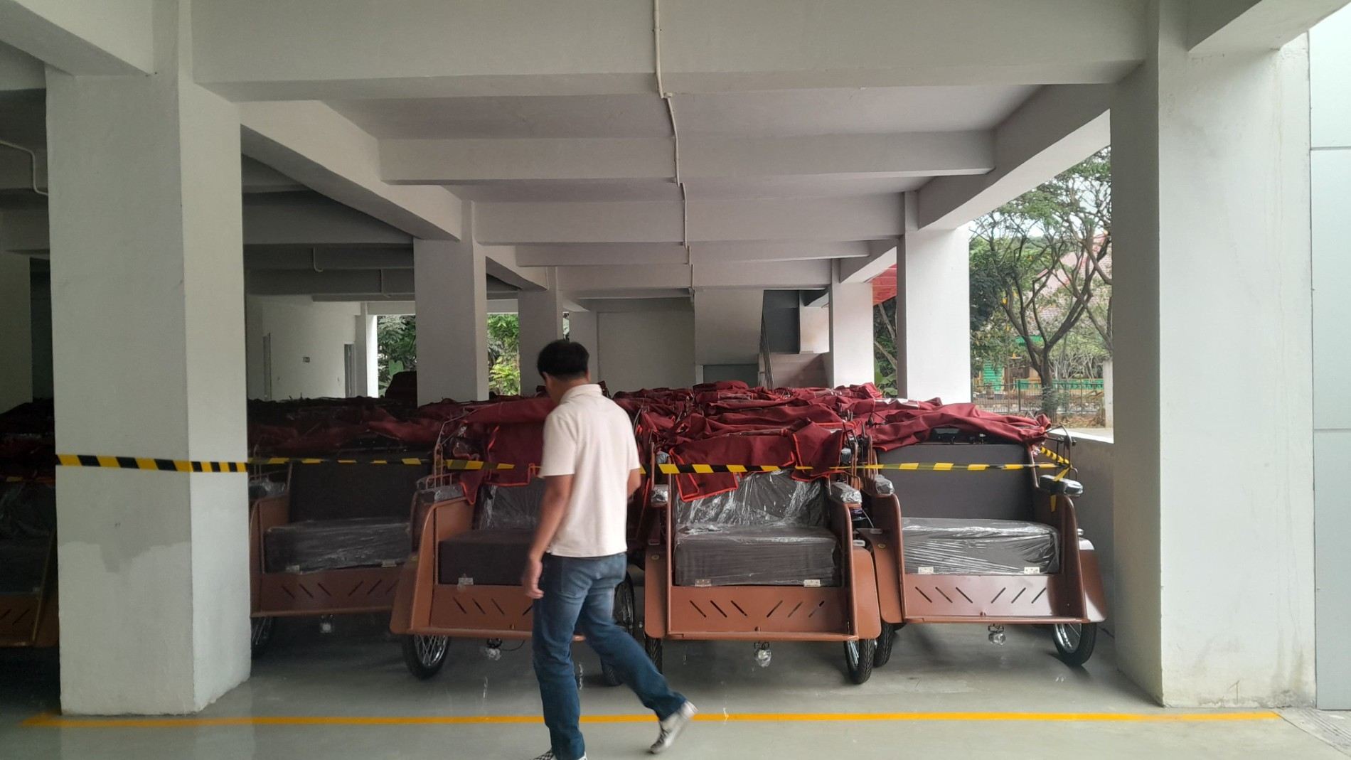 160 Becak Listrik Disebar ke Tukang Becak Bekasi