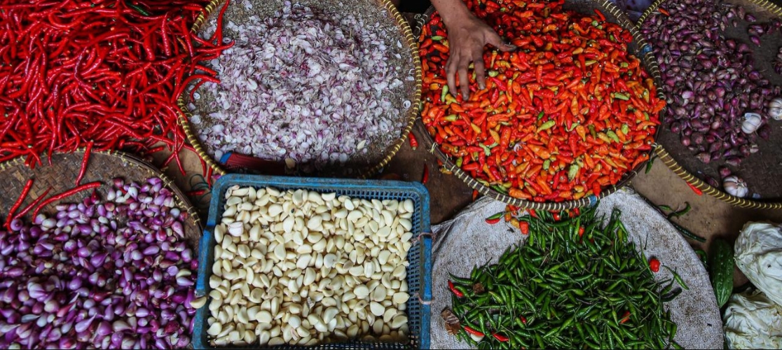 Harga Pangan Hari Ini: Cabai Rawit dan Bawang Merah Alami Kenaikan