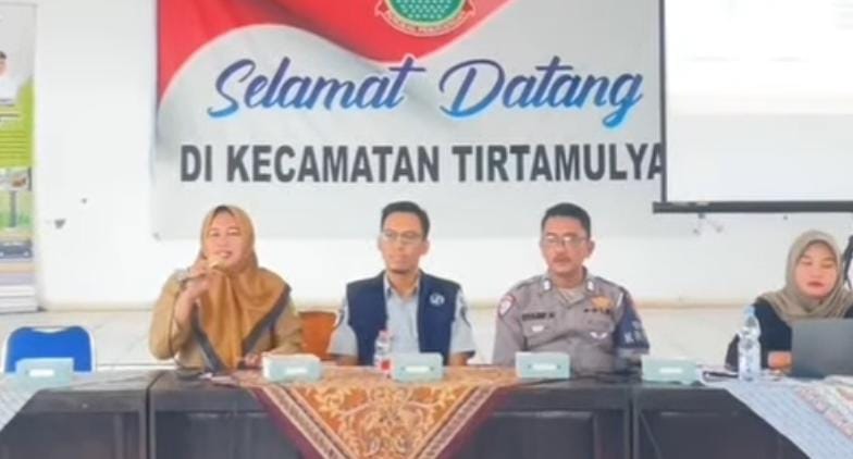 Sosialisasi Opsen PKB–BBNKB Sambangi Tirtamulya, Bapenda Karawang Jelaskan Mekanisme Pengelolaan Baru