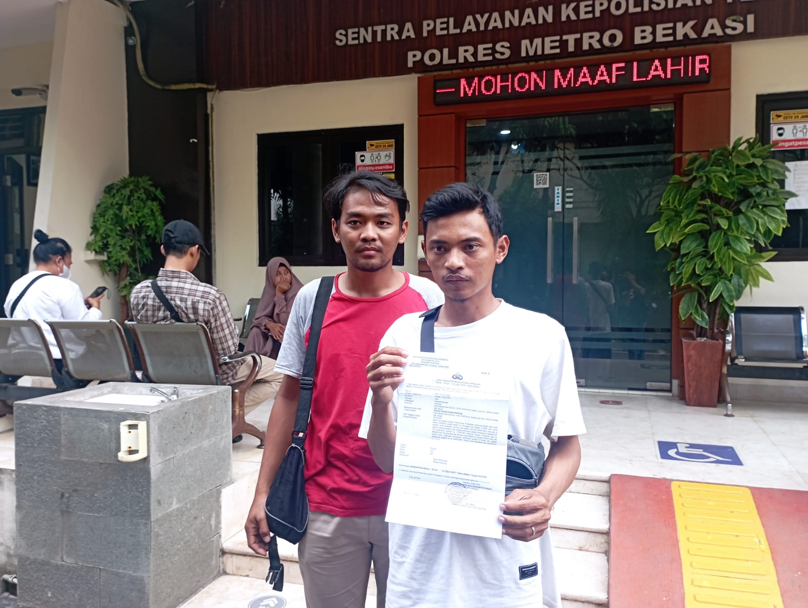 Klien Kredivo di Bekasi Lapor Polisi, Klaim Kebobolan dengan Modus Tawaran Jasa  Infinite Card