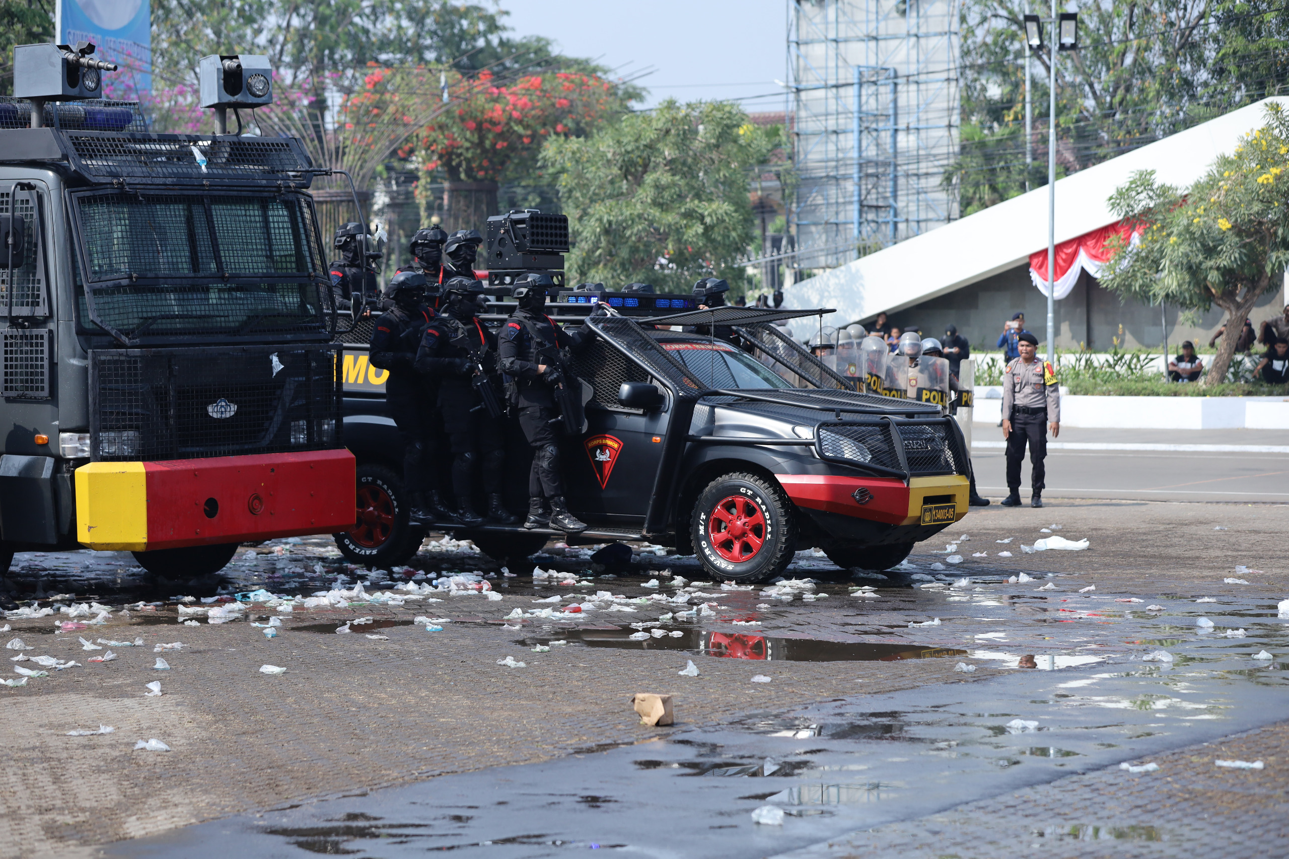 Sukseskan Pilkada, Polres Karawang Gelar Simulasi Sispamkota