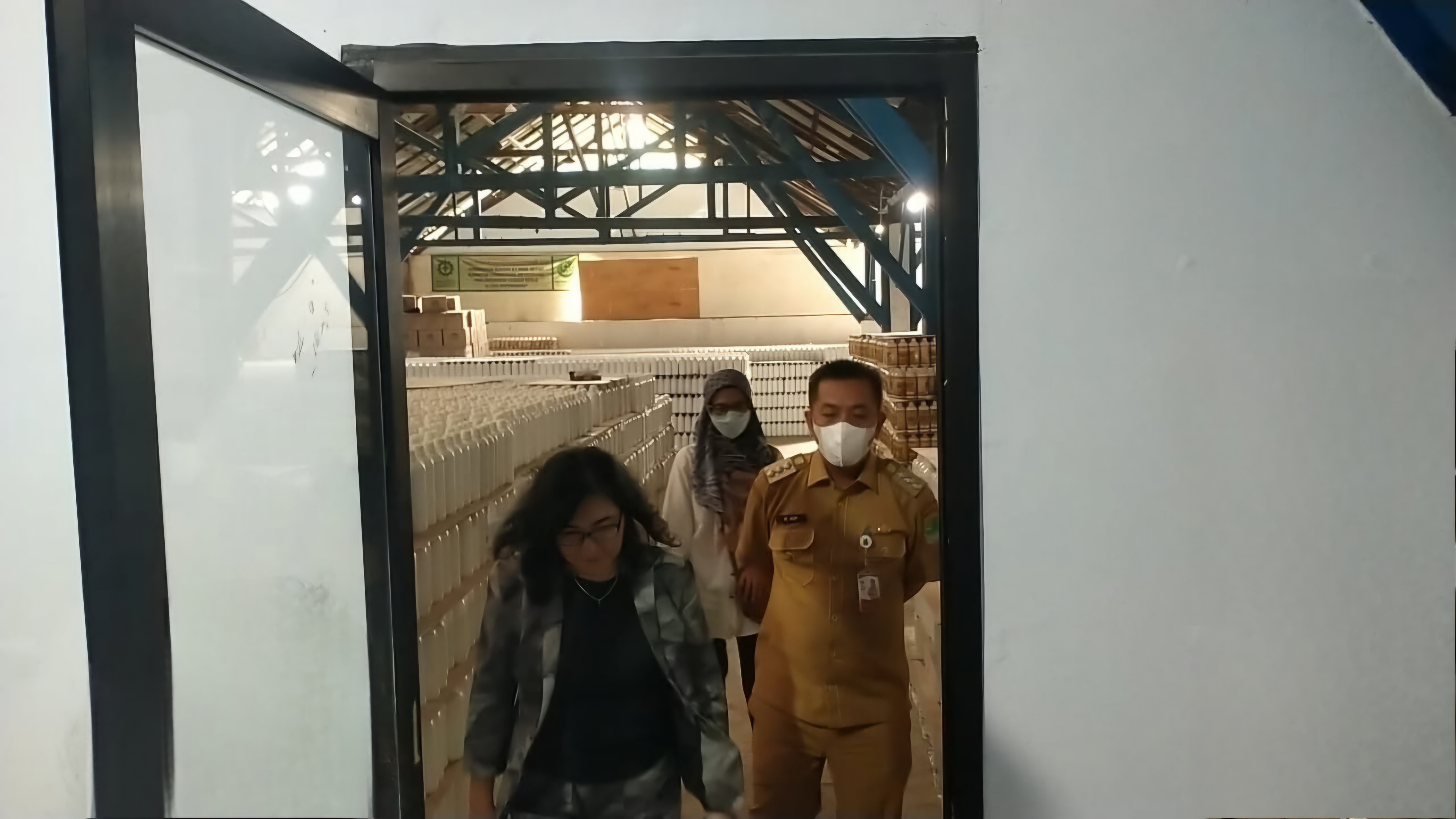 Bupati Aep Sidak Pabrik Pupuk Penyebab Empat Orang Tewas di Rengasdengklok