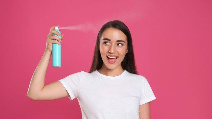 Keramas Tanpa Air Pakai Dry Shampoo? Ketahui Manfaatnya Bagi Kesehatan Rambut 