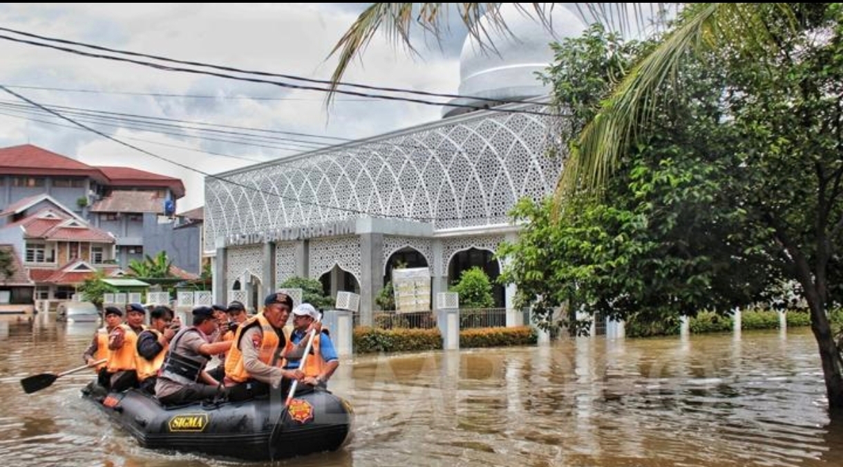 Pemkot Bekasi Siapkan 50 Perahu Hadapi Banjir