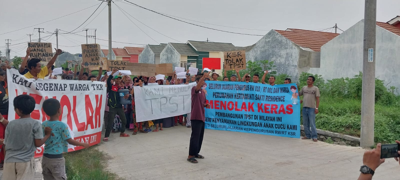 Rencana TPST di Desa Kertamukti Mendapat Penolakan, Jarak Terlalu Dekat dengan Pemukiman