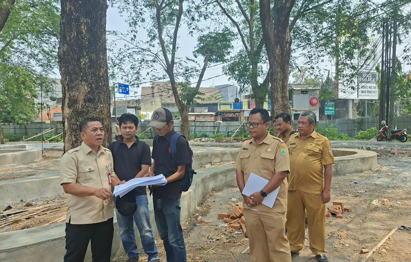 Bupati Aep Tinjau Penataan Taman Ade Irma, Fasilitas Bermain Anak Ditambah