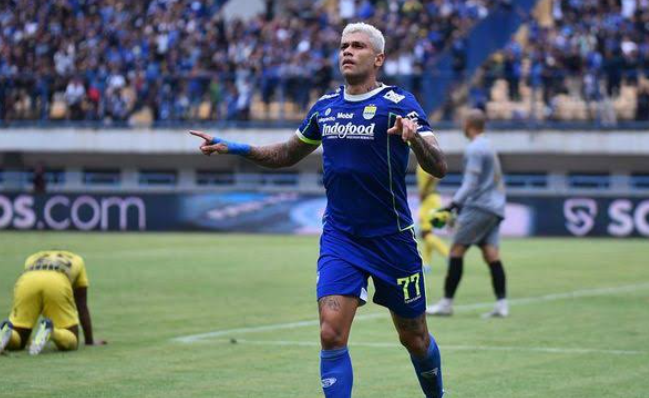 Liga 1 : Berikut Beberapa Fakta Menarik Maung Bandung Usai Pesta Gol ke Gawang Dewa United, Ciro Alves Hattrik