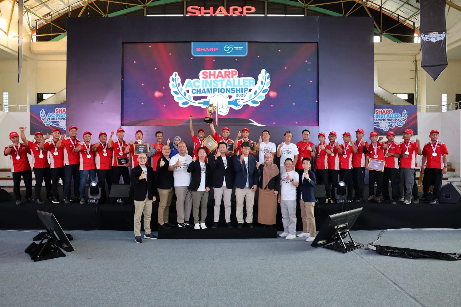 Sharp Rayakan 55 Tahun lewat AC Installer Championship 2025 Dukung Peningkatan Kompetensi Teknisi AC Indonesia