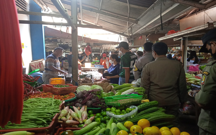 Pemerintah Klaim Relokasi Pedagang Pasar FamilyMart Sesuai Prosedur