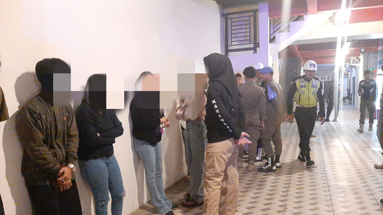 Belasan Pasangan Tanpa ikatan di Karawang Terjaring Razia di Kos-kosan 