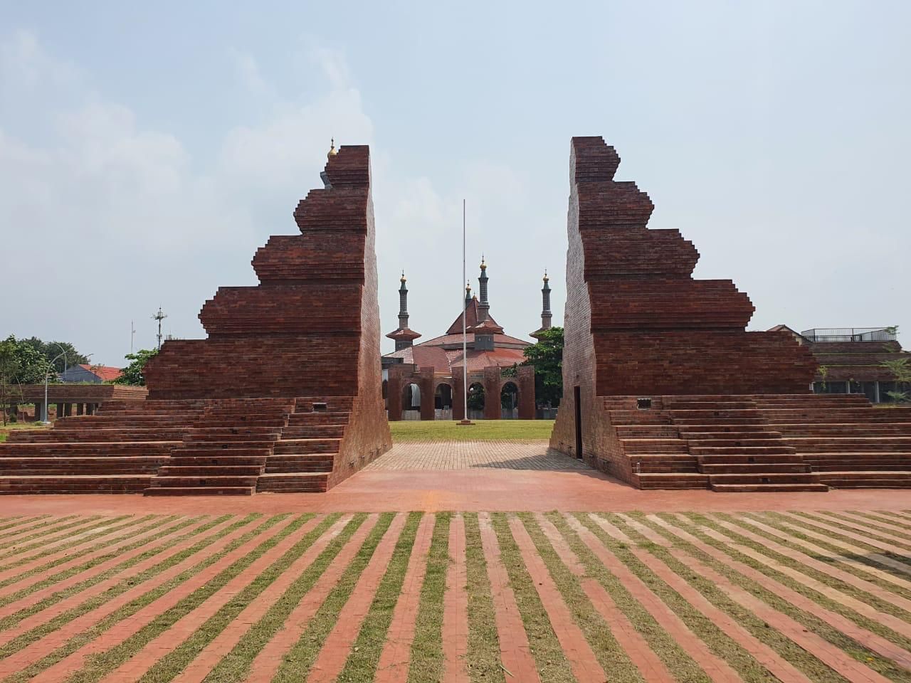 Revitalisasi Alun - Alun Kasepuhan Cirebon Jadi Temuan BPK