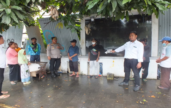 Pelaku Penusukan Pedagang Asongan hingga Tewas di Karawang Masih Dalam Buruan Polisi