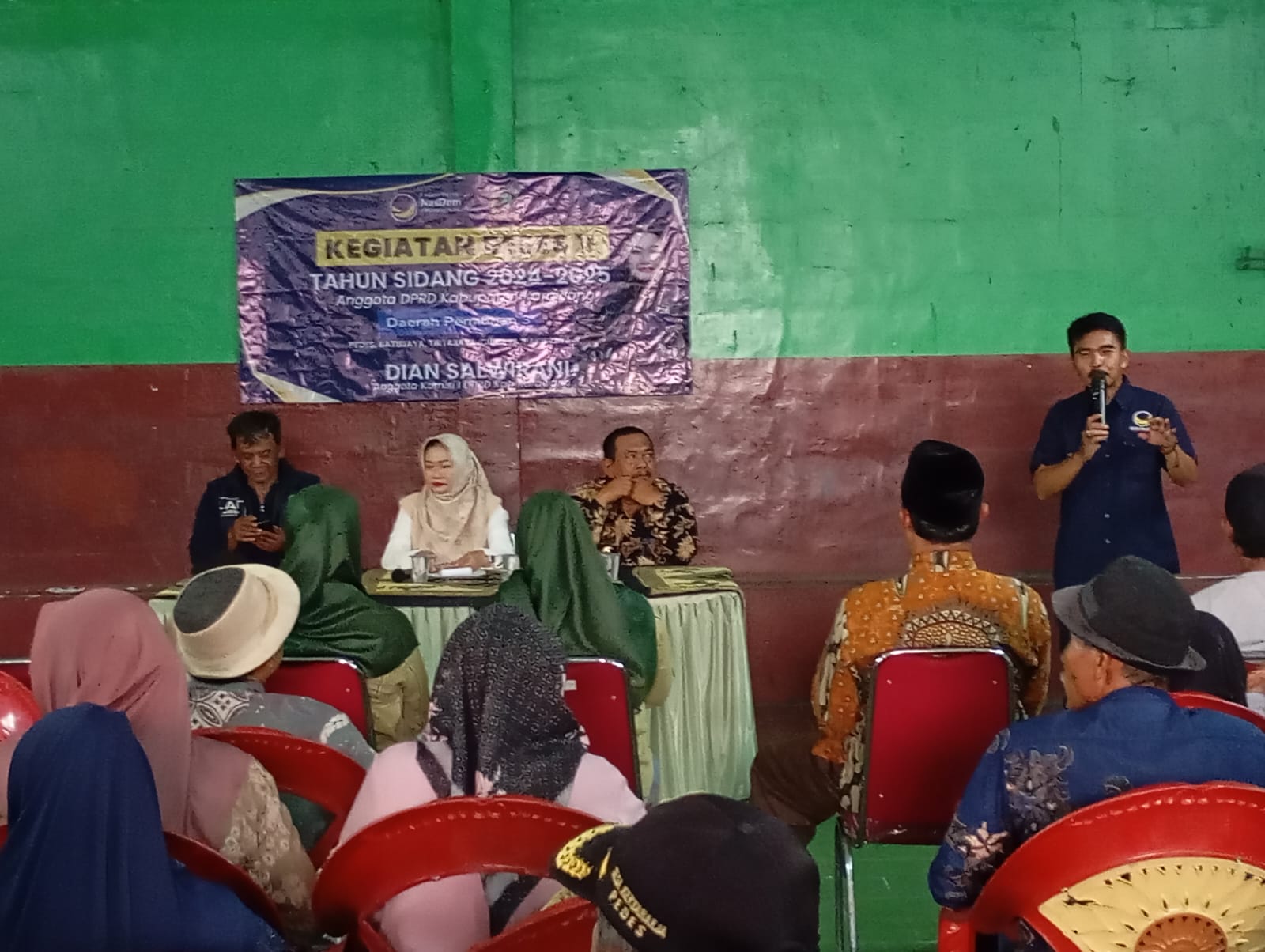 Anggota DPRD Karawang Dian Salwirani Reses di Desa Kertaraharja