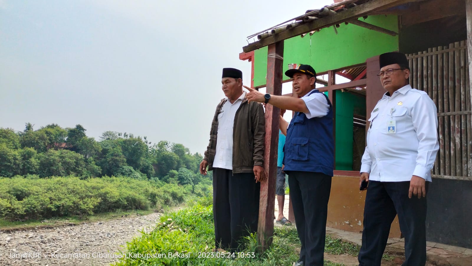 Tinjau Lokasi Longsor di Sirnajati, Disperkimtan Bekasi Pertanyakan Tanggungjawab BBWS Citarum 