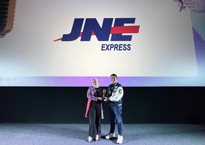 JNE Raih Kategori Courier Operator dalam Penghargaan Marketeers Youth Choice Award (YCA) 2025