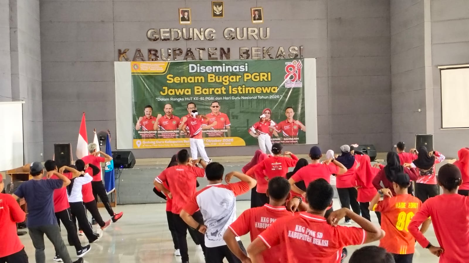 PGRI Kabupaten Bekasi Gencarkan Senam Bugar Jabar Istimewa