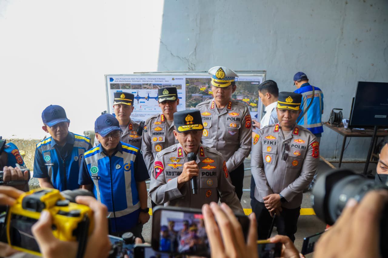 Kapolda Jabar Tinjau Kesiapan Jalur Alternatif Mudik Japek II Selatan