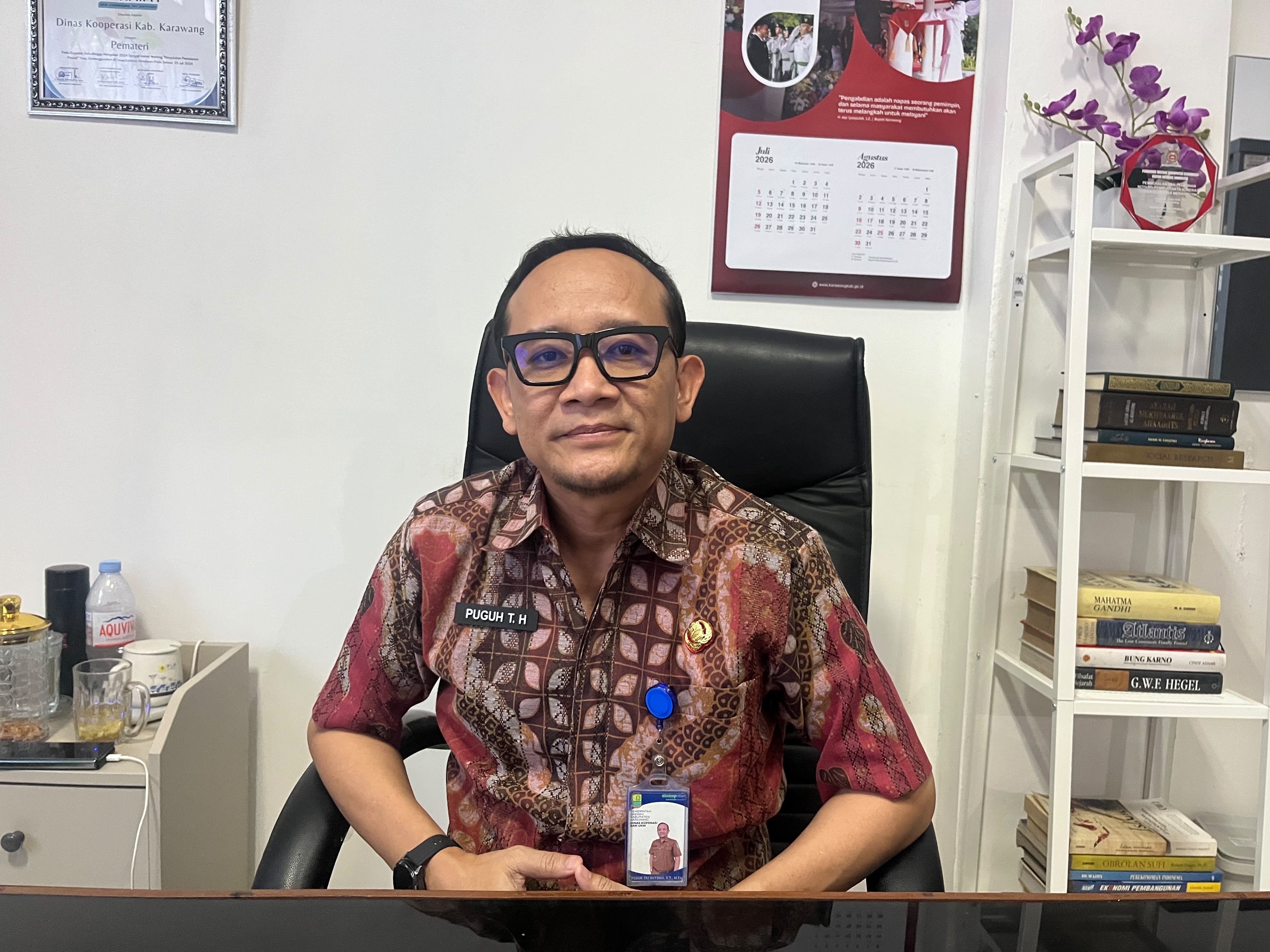 Harkopnas Karawang Lebih Istimewa, Ada Euforia Piala Dunia, Gerak Jalan Pakai Jersey hingga Pameran KDMP
