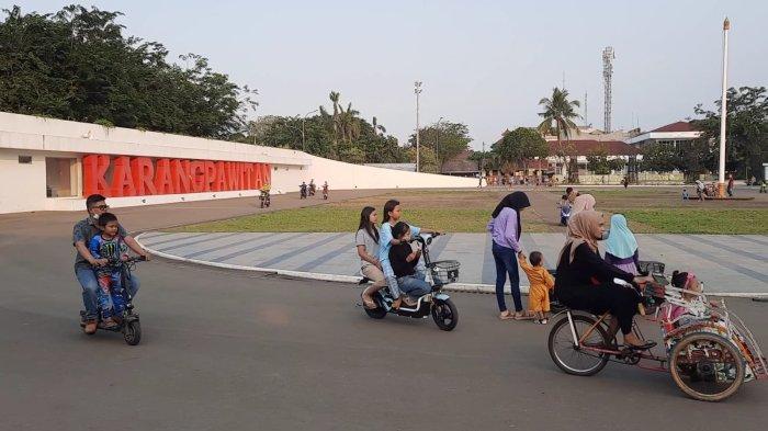 Lapangan Karangpawitan Jadi Tempat Favorit Warga Karawang, Pendatang Baru Wajib ke sini