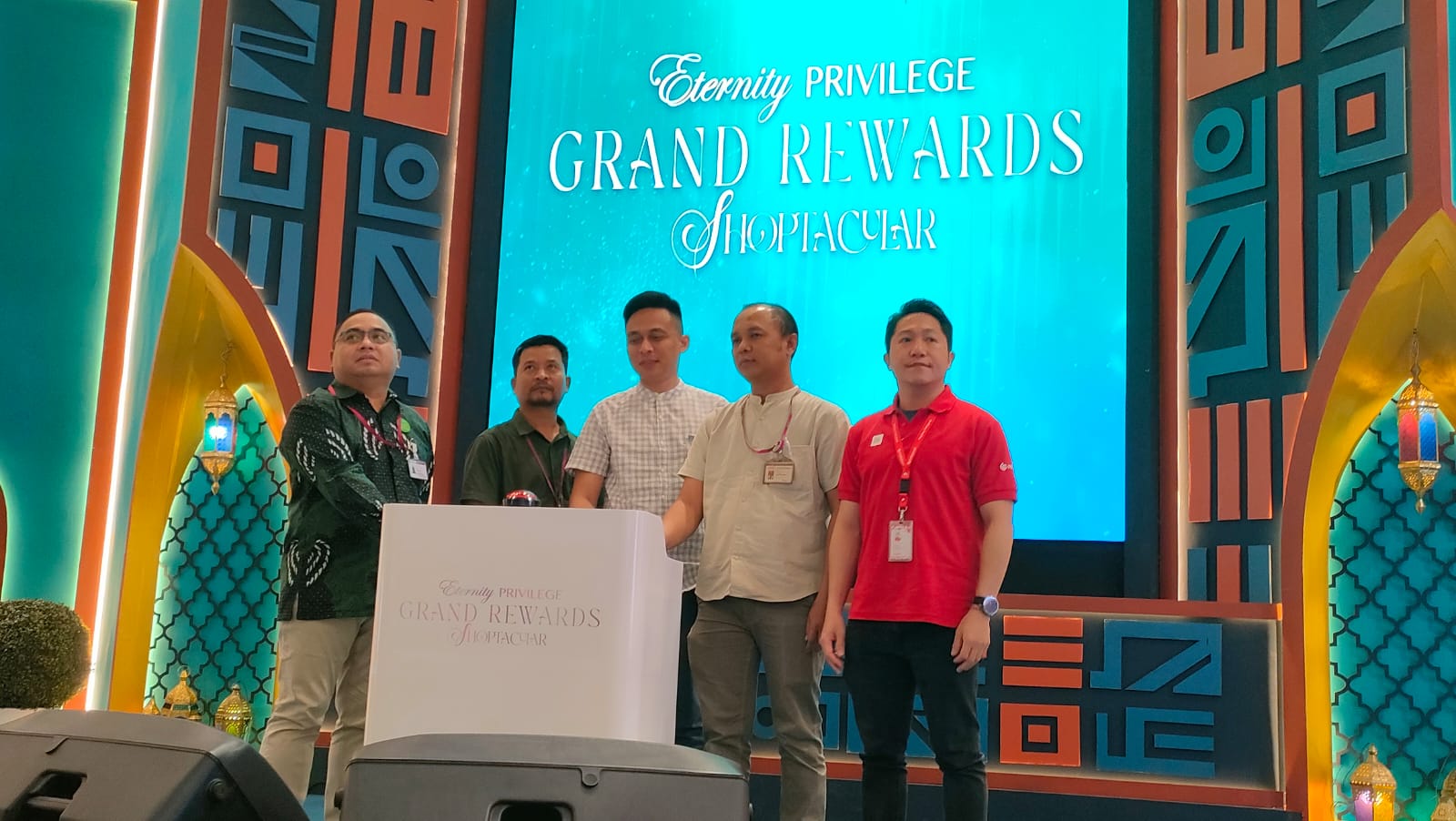 Aeon Mall Deltamas Hadirkan Program Eternity Privilege Grand Rewards Shoptacular, Hadiah Utama 2 Unit Mobil 