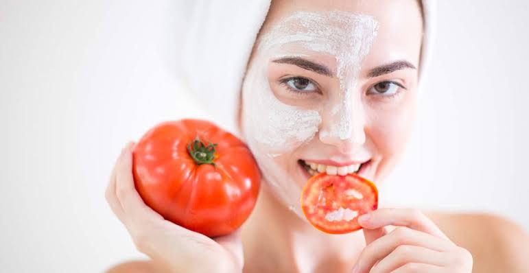 Ini Lho 6 Manfaat Tomat Yang Bagus Untuk Kecantikan Kulit, Simak Penjelasannya!