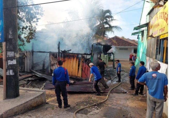 2 Kebakaran Terjadi Hampir Bersamaan di Bandar Lampung, Pertama Sukarame Kedua di Kemiling 
