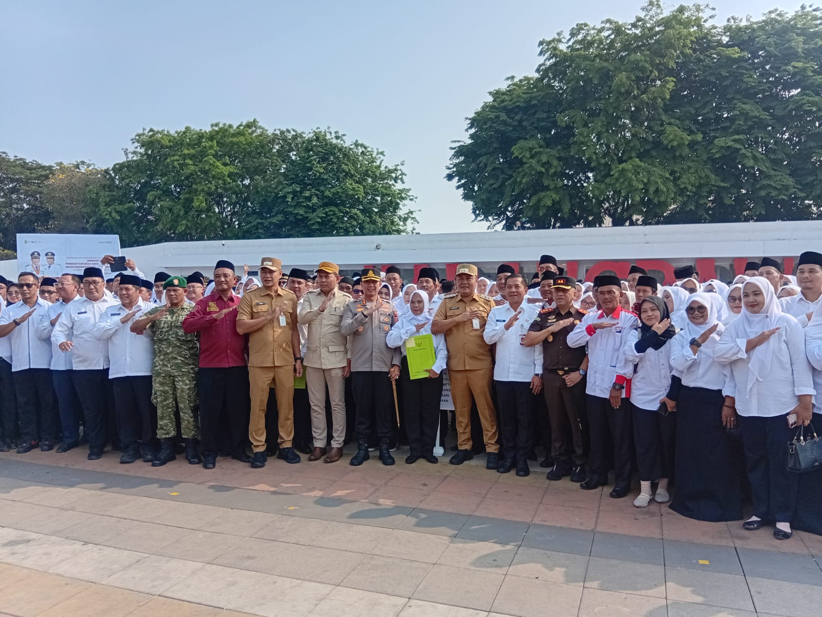 Lantik 2.251 Anggota BPD, Bupati Aep Tekankan Sinergitas dan Pengawasan