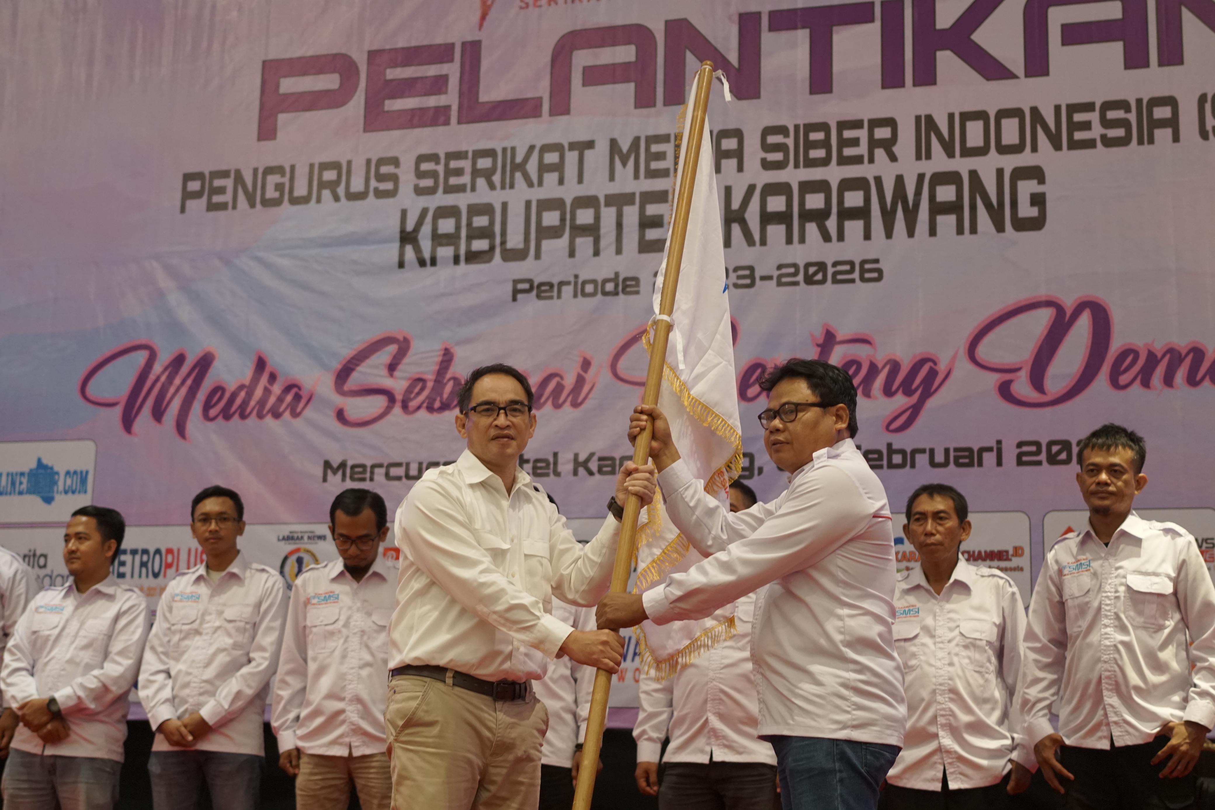 Resmi, Suhlan Pribadi Dilantik Jadi Ketua SMSI Kabupaten Karawang Periode 2023-2026