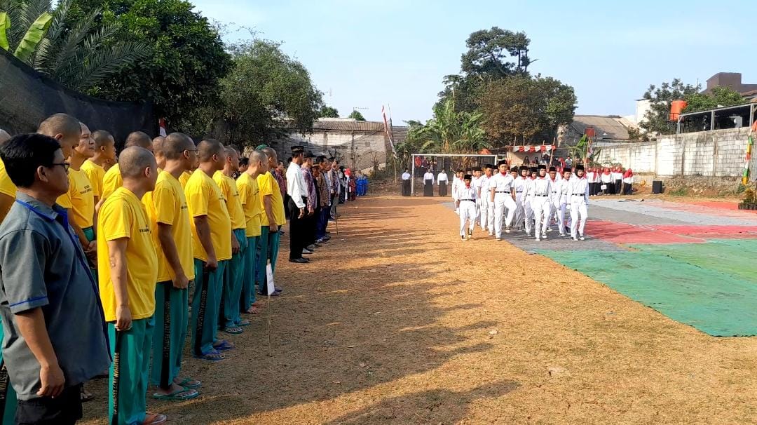 50 ODGJ dari Yayasan Jamrud Biru Khidmat Ikut Upacara HUT ke-78 RI di Mustikasari