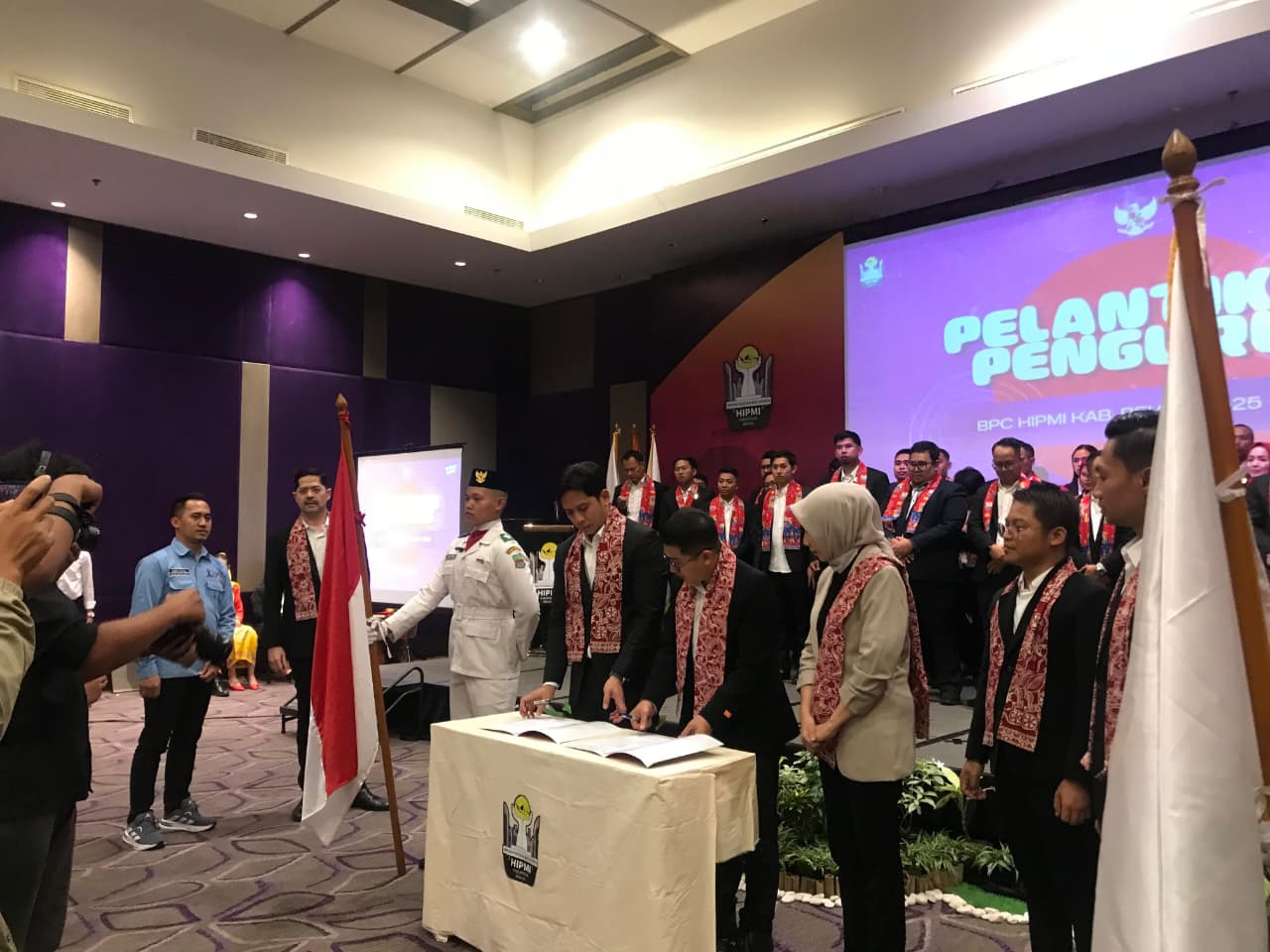 HIPMI Bekasi Resmi Dilantik, Kolaborasi Jadi Kunci Kebangkitan Ekonomi