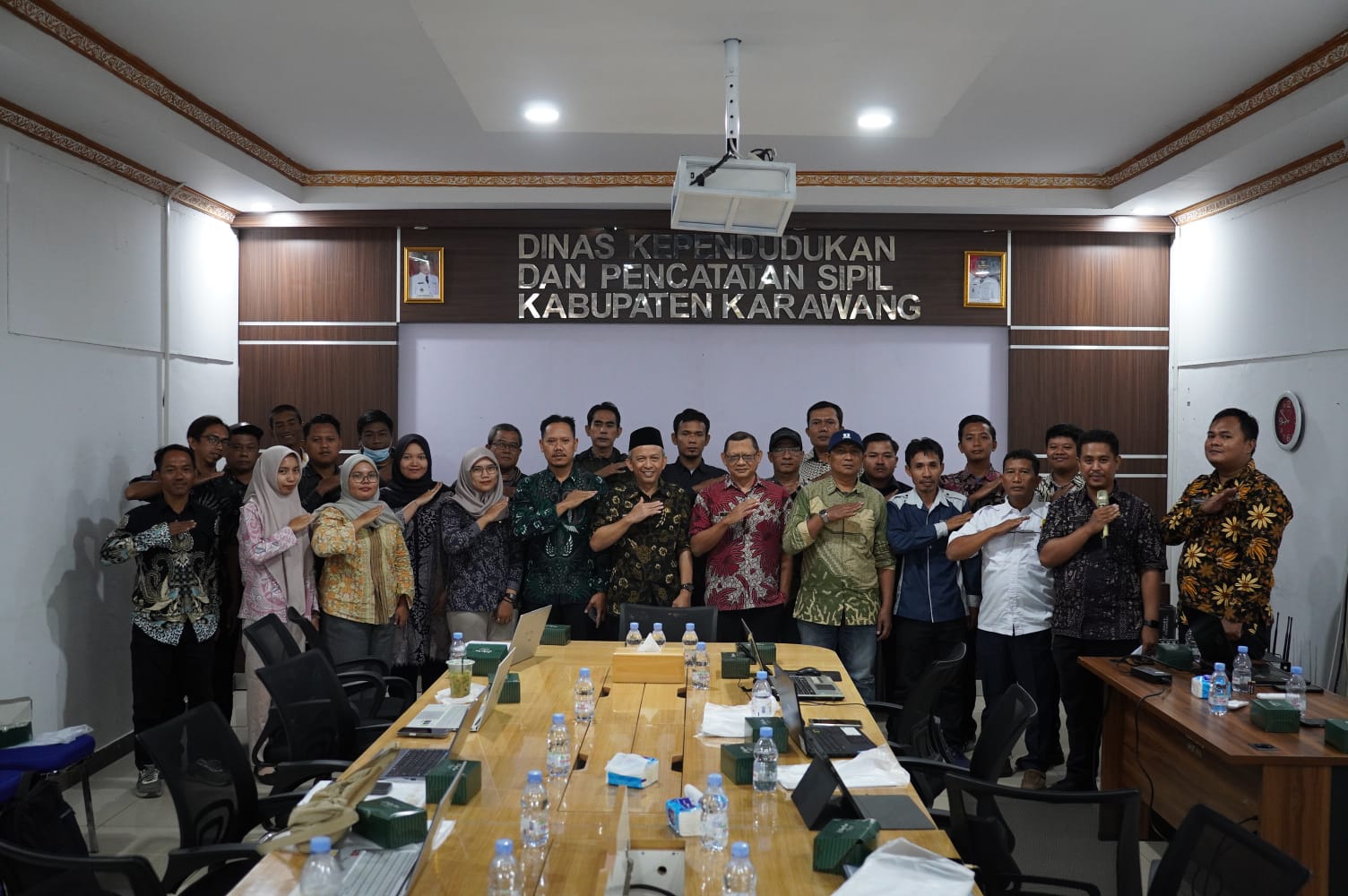 Layanan SORABI Kini Hadir di 309 Desa dan Kelurahan Karawang