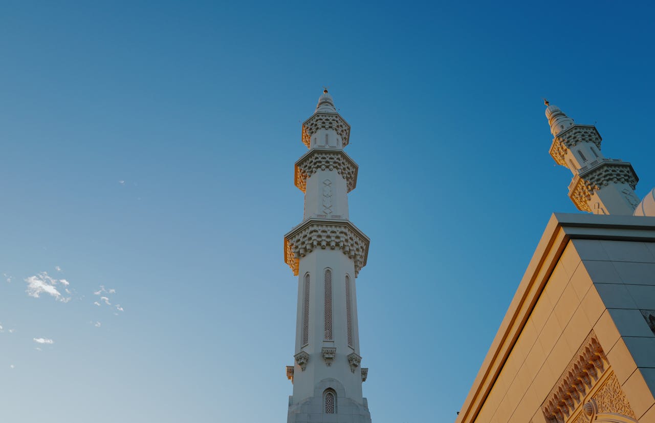 Jam Pelaksanaan Sholat Tarawih Selama Ramadhan 2026, Lengkap untuk Semua Wilayah