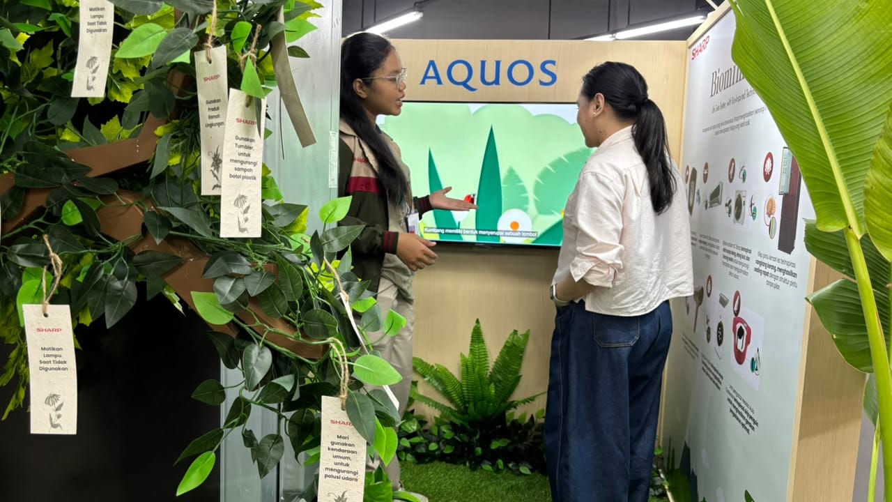 Sharp Indonesia Ajak Gen Z Terapkan Gaya Hidup Ramah Lingkungan