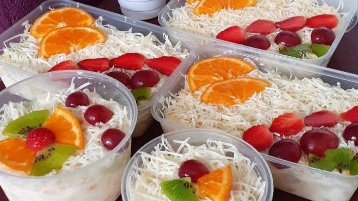 Mudah Banget, Ternyata Ini Cara Membuat Salad Buah yang Bisa Kamu Coba di Rumah