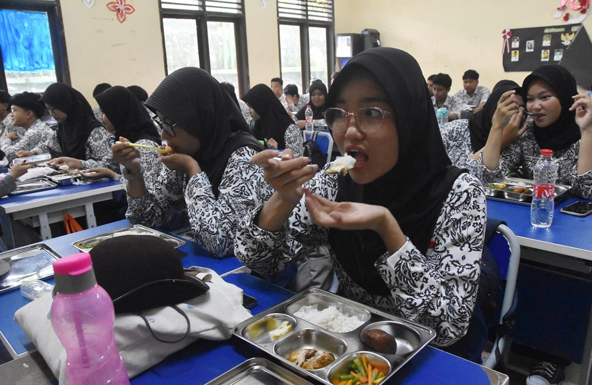 Buntut Dugaan Keracunan MBG, Wali Kota Bekasi Libatkan Polisi & Jaksa Awasi Dapur Program Makan Bergizi Gratis