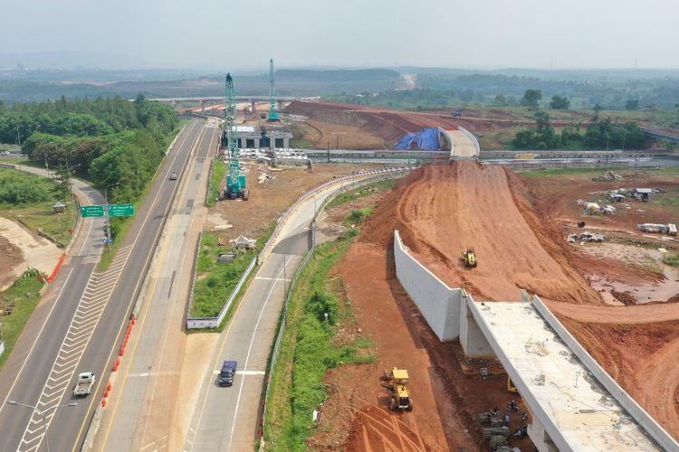 Mantan Pejabat Waskita dan Jasa Marga Diperiksa Kejagung Dugaan Korupsi Tol Japek II