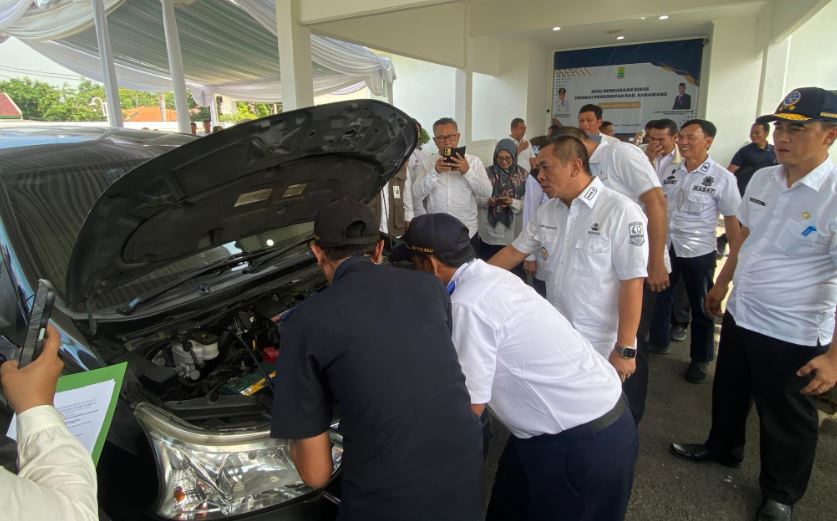 Bupati Karawang Kumpulkan Ribuan Kendaraan Dinas, Ini Misinya..