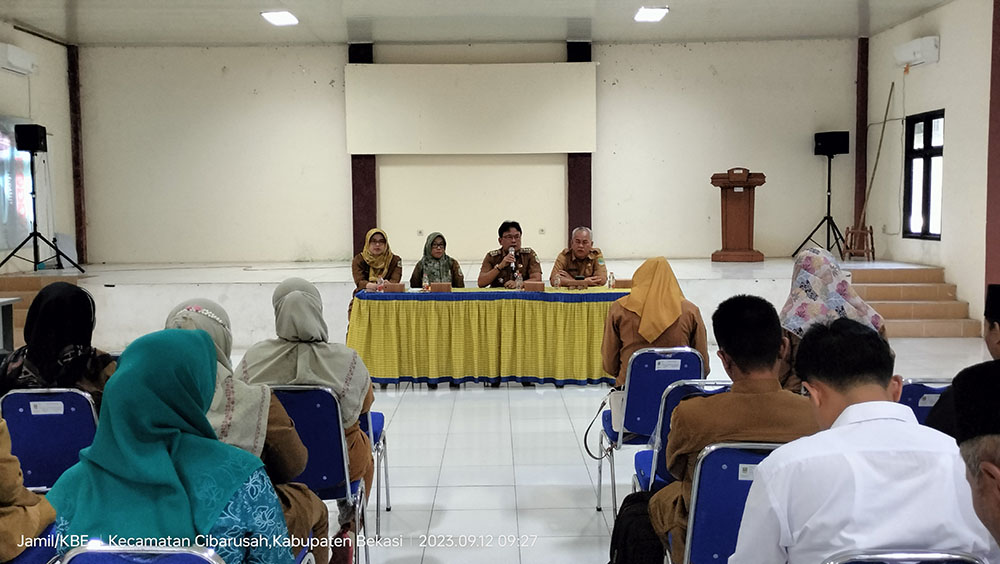 Tujuh Desa di Kecamatan Cibarusah Ikuti Monitoring dan Evaluasi Keuangan 