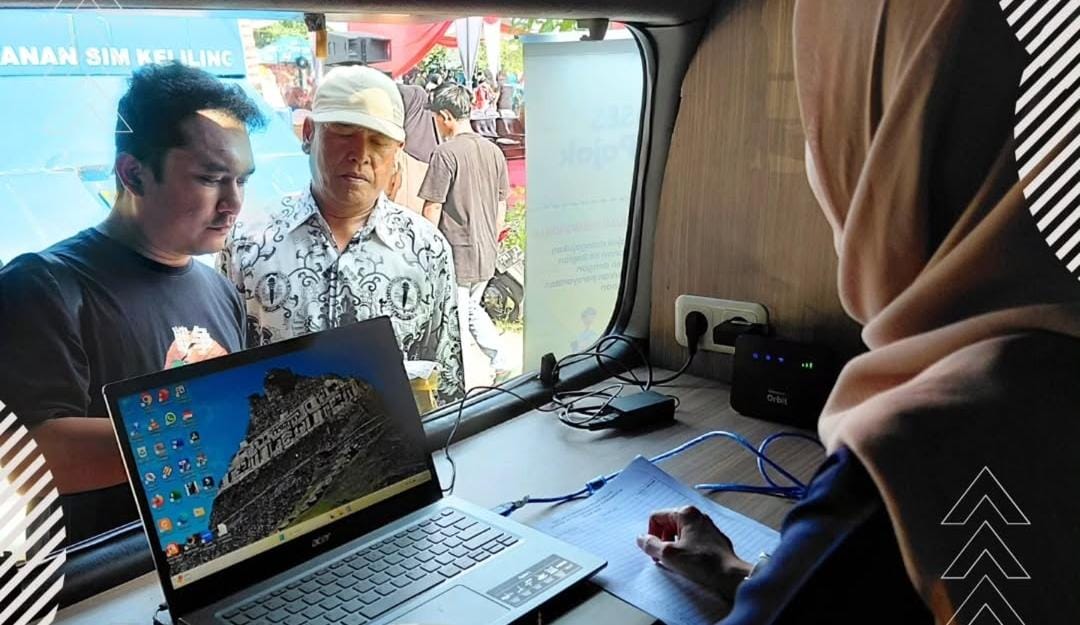 Bapenda Karawang Hadir di Gebyar PATEN Rawamerta, Permudah Akses Layanan Pajak Warga