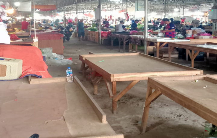 Sepi Pengunjung, Pedagang Pasar Kranji di TPS Bintara Banyak Gulung Tikar