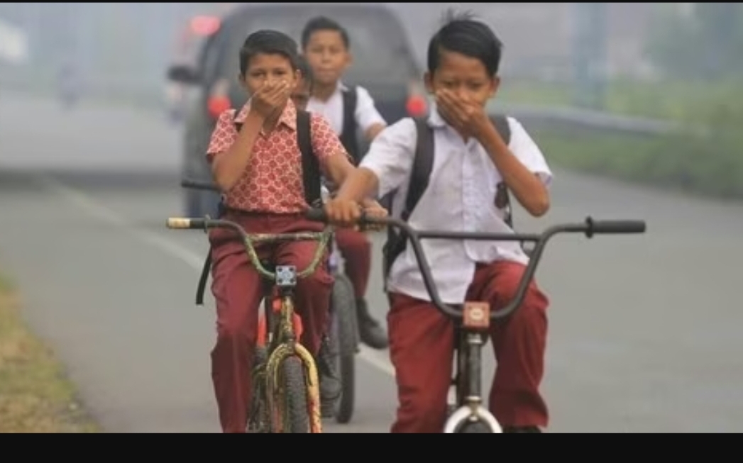 Bau Gas Bocor di Bekasi Bikin Warga Sesak napas 